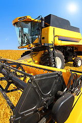 Image showing combine harvester 