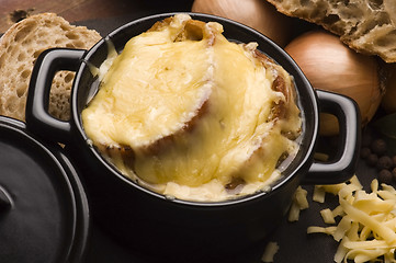 Image showing French onion soup with ingredients