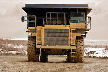 Image showing Dump truck