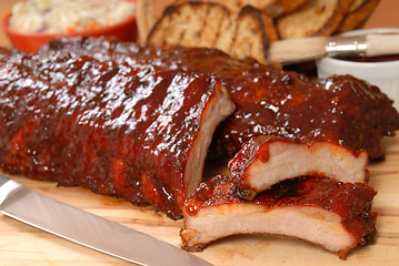 Image showing BBQ Ribs with toasted bread and cole slaw