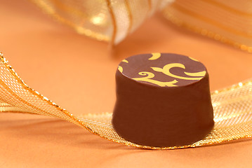 Image showing delicious dark chocolate bonbon