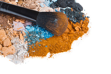 Image showing set of multicolor crushed eyeshadows