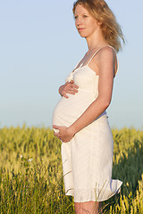 Image showing pregnant woman