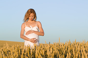 Image showing pregnant woman