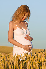 Image showing pregnant woman