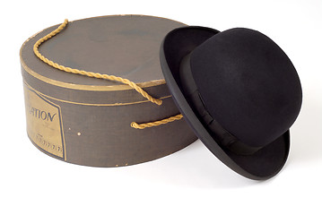 Image showing Old derby hat with hat box