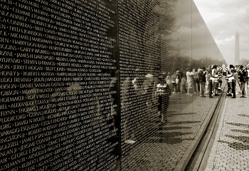 Image showing Vietnam war memorial
