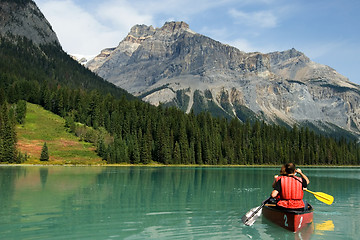 Image showing Emerald lake