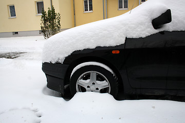 Image showing black car in winter