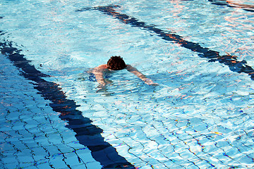 Image showing one man can not swim