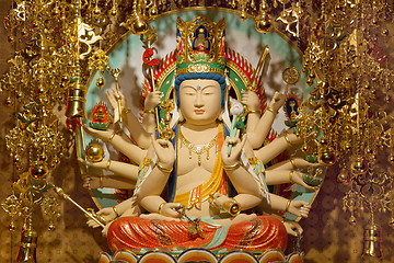 Image showing Longevity Bodhisattva Samantabhadra Goddess Statue