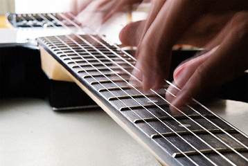 Image showing fingers on guitar