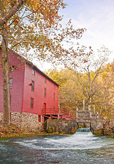 Image showing alley spring mill house