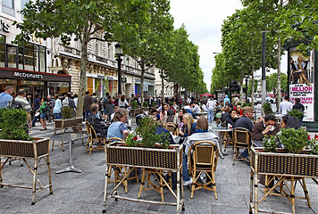 Image showing Avenue des Champs-Élysées