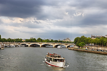 Image showing Touristic ship on Seine