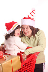 Image showing mother and daughter and the shopping cart