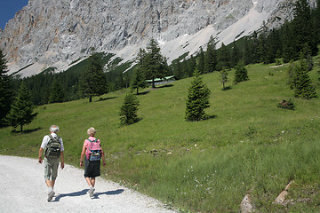 Image showing Ols couple hiking in alps