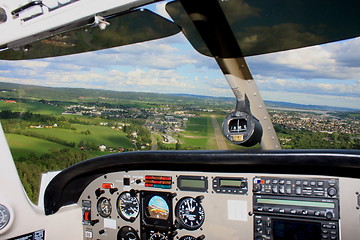 Image showing Final approach