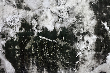 Image showing Grunge cracked concrete wall