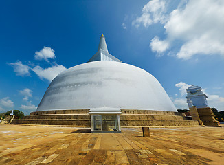 Image showing Ruvanmali Maha Stupa Anuradhapura