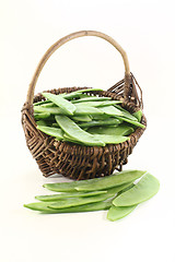 Image showing Sugar peas in a basket