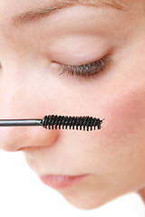 Image showing Applying Mascara