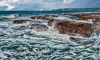 Image showing waves on rocks at the coast