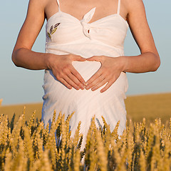 Image showing pregnant woman