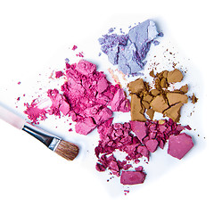 Image showing crushed eyeshadow