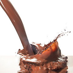 Image showing pouring chocolate