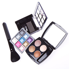 Image showing compact eyeshadows