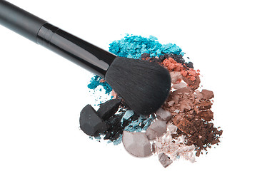 Image showing set of multicolor crushed eyeshadows