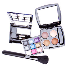 Image showing compact eyeshadows