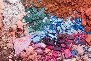 Image showing crushed eyeshadows