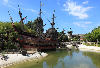 Image showing Ship of pirates