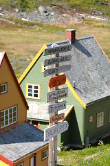 Image showing Norwegian house of colors in the mountains