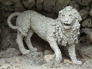 Image showing lion sculpture