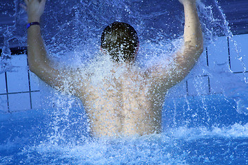 Image showing cold water therapy