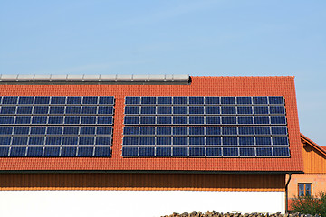 Image showing solar plants on the roof