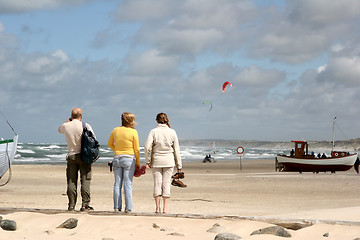 Image showing tourists on the beach