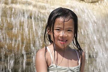 Image showing  child  and water