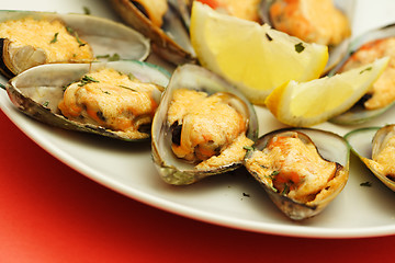 Image showing Baked mussels