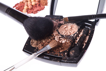 Image showing crushed compact eyeshadows