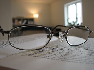 Image showing Reading glasses