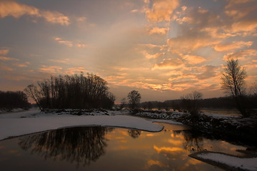Image showing Dawn at the river