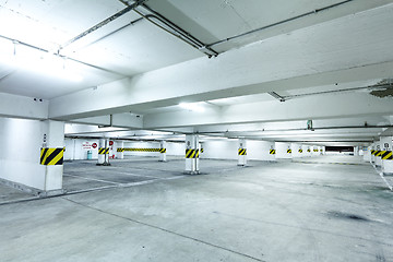 Image showing Car park