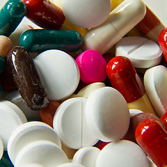 Image showing various pills