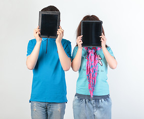 Image showing A young couple with a Tablet PC