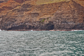 Image showing Rugged Na Pali Coastline of Kauai, Hawaii, USA