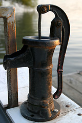 Image showing Fish Cleaning Pump - black